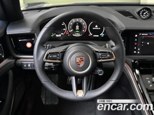 Porsche Panamera 2.9 AWD 2025 года из Южной Кореи