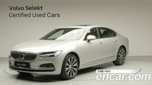 Volvo S90 B5 ULTIMATE Bright 2024 года из Южной Кореи
