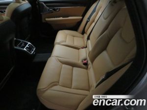 Volvo S90 B5 ULTIMATE Bright 2024 года из Южной Кореи