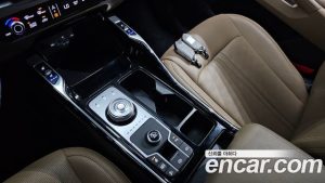 Kia Sorento HEV 1.6 2WD 2024 года из Южной Кореи