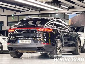 Porsche Cayenne 3.0 Coupe 2022 года из Южной Кореи