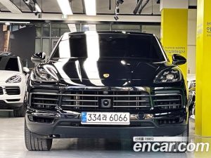 Porsche Cayenne 3.0 Coupe 2022 года из Южной Кореи