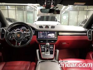 Porsche Cayenne 3.0 Coupe 2022 года из Южной Кореи