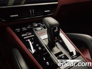 Porsche Cayenne 3.0 Coupe 2022 года из Южной Кореи