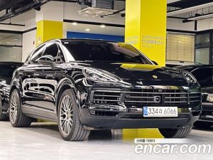 Porsche Cayenne 3.0 Coupe 2022 года из Южной Кореи