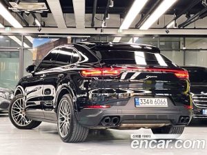 Porsche Cayenne 3.0 Coupe 2022 года из Южной Кореи