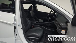 Hyundai AVANTE Inspiration N Line 2025 года из Южной Кореи