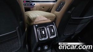 Kia Sorento Бензин 2.5T 4WD 2024 года из Южной Кореи