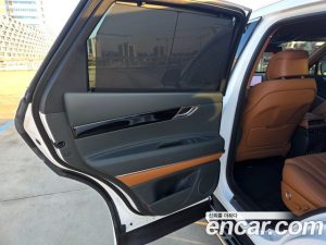 Genesis GV80 2.5T Бензин 2WD 2024 года из Южной Кореи
