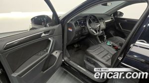 Volkswagen Tiguan 2.0 TDI Prestige 2023 года из Южной Кореи