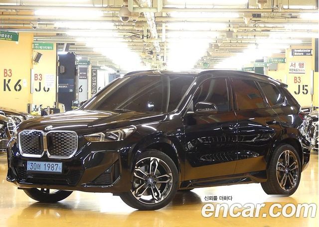 BMW iX1 xDrive 30 M Sport 2025 года из Кореи