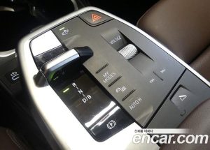 BMW iX1 xDrive 30 M Sport 2025 года из Южной Кореи