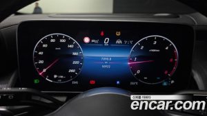 Mercedes-Benz GLC-Class GLC220 d 4MATIC 2023 года из Южной Кореи