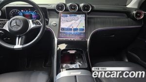 Mercedes-Benz GLC-Class GLC220 d 4MATIC 2023 года из Южной Кореи