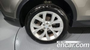 Land Rover Discovery Sport P250 SE 2023 года из Южной Кореи