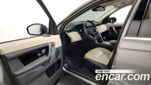 Land Rover Discovery Sport P250 SE 2023 года из Южной Кореи