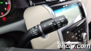 Land Rover Discovery Sport P250 SE 2023 года из Южной Кореи
