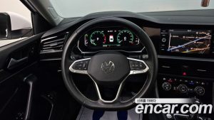 Volkswagen Jetta 1.5 TSI Premium 2023 года из Южной Кореи