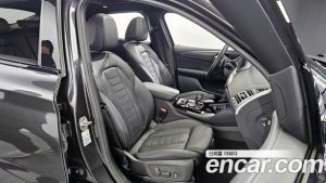 BMW X4 xDrive20i M Sport 2024 года из Южной Кореи