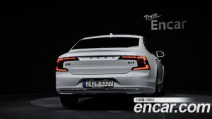 Volvo S90 B6 AWD ULTIMATE Bright 2023 года из Южной Кореи
