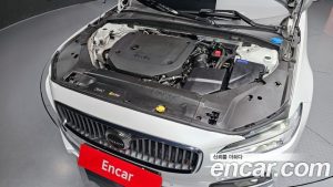Volvo S90 B6 AWD ULTIMATE Bright 2023 года из Южной Кореи