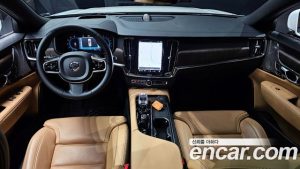 Volvo S90 B6 AWD ULTIMATE Bright 2023 года из Южной Кореи