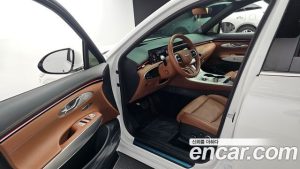 Genesis GV70 2.5T Бензин AWD 2025 года из Южной Кореи