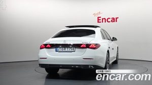 Mercedes-Benz E-Class E300 4MATIC Exclusive 2024 года из Южной Кореи