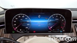 Mercedes-Benz E-Class E300 4MATIC Exclusive 2024 года из Южной Кореи