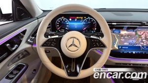 Mercedes-Benz E-Class E300 4MATIC Exclusive 2024 года из Южной Кореи