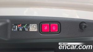 Mercedes-Benz E-Class E300 4MATIC Exclusive 2024 года из Южной Кореи
