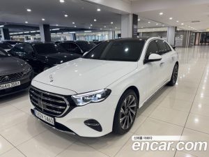 Mercedes-Benz E-Class E300 4MATIC Exclusive 2024 года из Южной Кореи