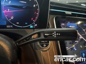 Mercedes-Benz E-Class E300 4MATIC Exclusive 2024 года из Южной Кореи