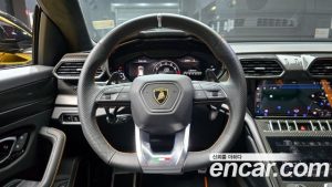 Lamborghini Urus 4.0 V8 S 2024 года из Южной Кореи