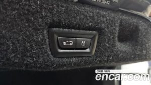 BMW 5-Series 520i M Sport 2024 года из Южной Кореи