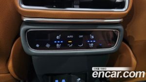 Genesis GV80 2.5T Бензин 2WD 2024 года из Южной Кореи
