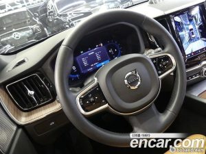 Volvo XC60 B5 Inscription 2023 года из Южной Кореи