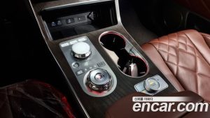 Genesis GV80 2.5T Бензин AWD 2024 года из Южной Кореи