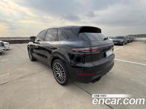Porsche Cayenne 3.0 2023 года из Южной Кореи