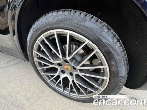 Porsche Cayenne 3.0 2023 года из Южной Кореи