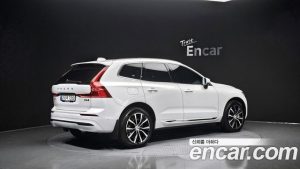 Volvo XC60 B6 Ultra Bright 2024 года из Южной Кореи