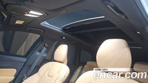 Volvo XC60 B6 Ultra Bright 2024 года из Южной Кореи