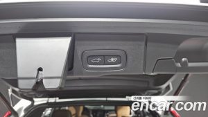 Volvo XC60 B6 Ultra Bright 2024 года из Южной Кореи