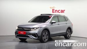 Volkswagen Tiguan 2.0 TSI Prestige 2023 года из Южной Кореи