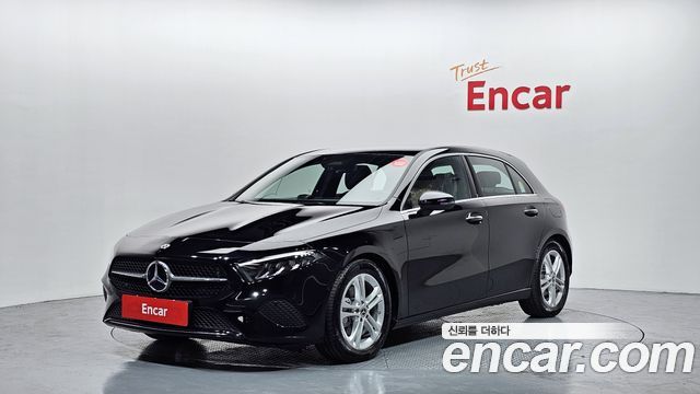 Mercedes-Benz A-Class A220 HATCHBACK 2025 года из Кореи