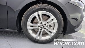Mercedes-Benz A-Class A220 HATCHBACK 2025 года из Южной Кореи