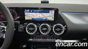 Mercedes-Benz GLA-Class GLA250 4MATIC 2025 года из Южной Кореи