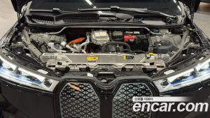 BMW iX xDrive50 Sport Special Edition 2025 года из Южной Кореи
