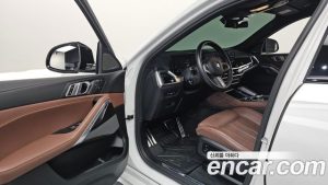 BMW X6 xDrive40i M Sport 2024 года из Южной Кореи