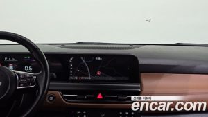 Kia Seltos Бензин 2.0 2WD 2024 года из Южной Кореи